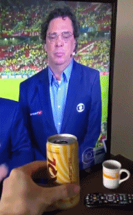 世界杯恶搞罗纳尔多吃东西动图